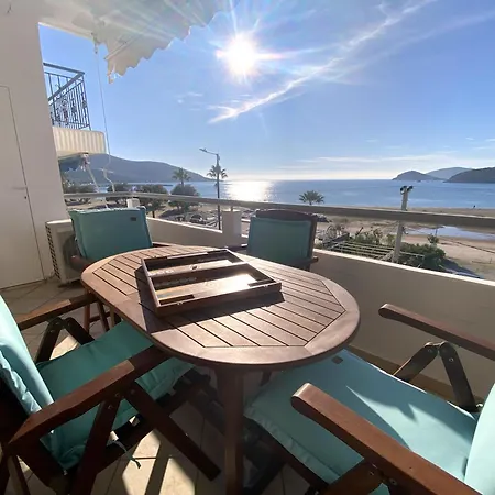 Mediterra Anavyssos Seaview * Agios Georgios (Attica)